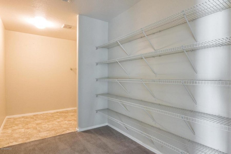 Laundry-Storage
